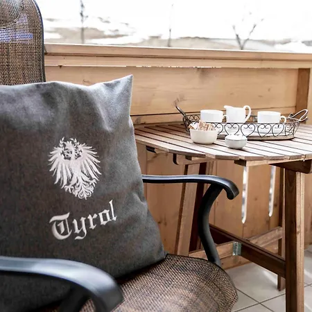 Kinderbauernhof Ierzerhof Farm stay Arzl im Pitztal