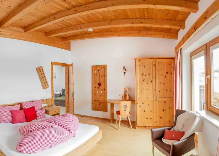 恩瑟亚霍夫儿童农场旅馆 *