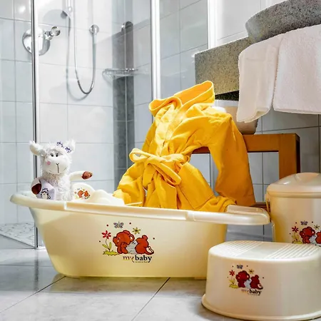 Kinderbauernhof Ierzerhof Alojamento de Turismo Rural *